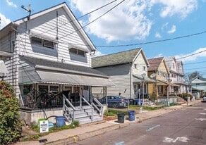 60-62 Luzerne St in Wilkes-Barre, PA - Building Photo