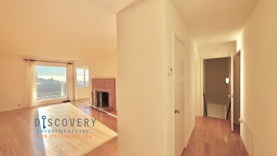 6857 Armour Dr in Oakland, CA - Building Photo - Building Photo