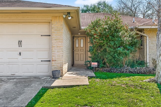 property at 927 Comstock Springs Dr