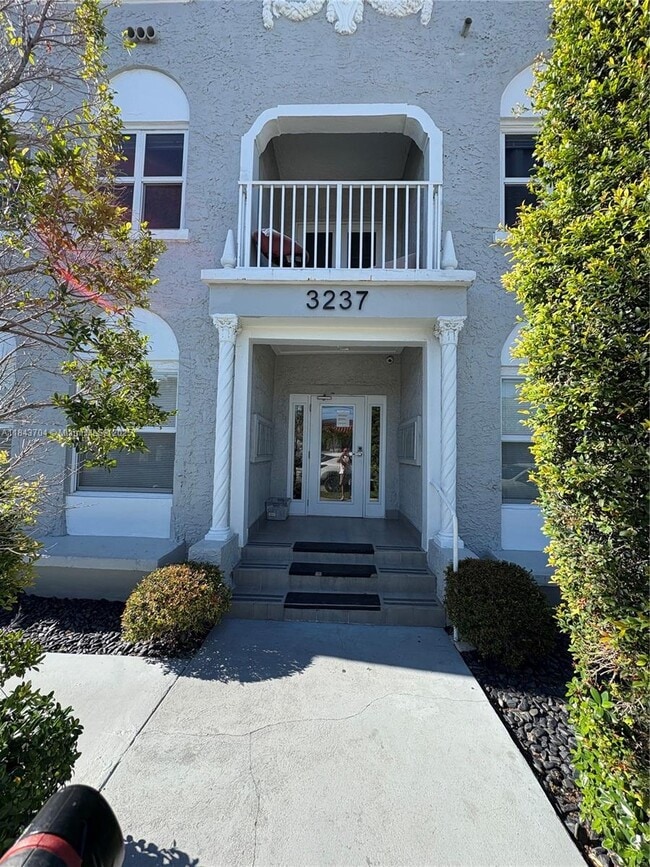 property at 3237 SW 4th St