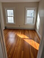 178 Hillside Ave, Unit 1 in Pawtucket, RI - Building Photo