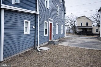 84 Carpenter St in Woodbury, NJ - Building Photo - Building Photo