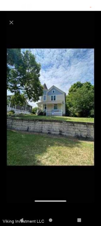 422 N Cody Rd Photo