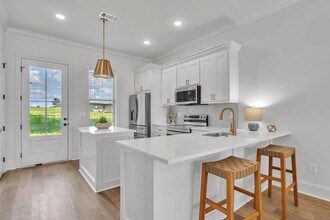 110 Breezeway Cove in Columbus, MS - Building Photo - Building Photo