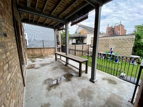 1210 W Nelson St in Chicago, IL - Building Photo - Building Photo