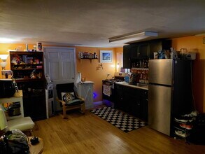 6641 N Campbell Ave, Unit 1 in Chicago, IL - Building Photo - Building Photo