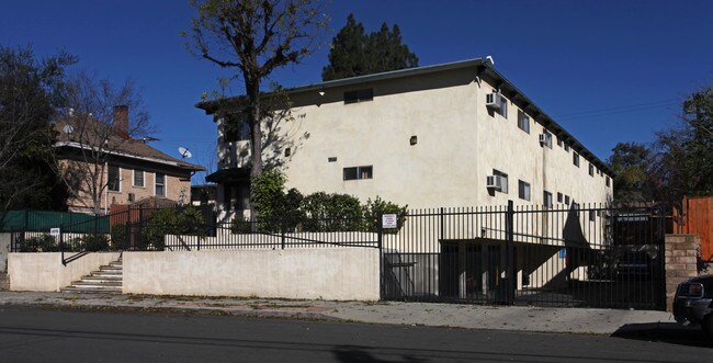 6515 Elgin St in Los Angeles, CA - Foto de edificio - Building Photo