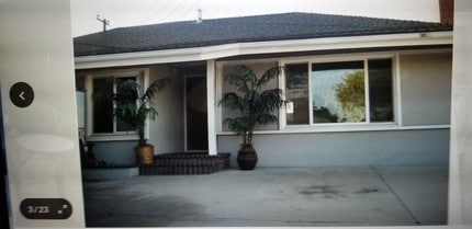 2827 Francis Ln in Costa Mesa, CA - Building Photo - Building Photo