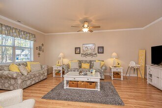 29 Burr Hill Dr in Berlin, MD - Building Photo - Building Photo