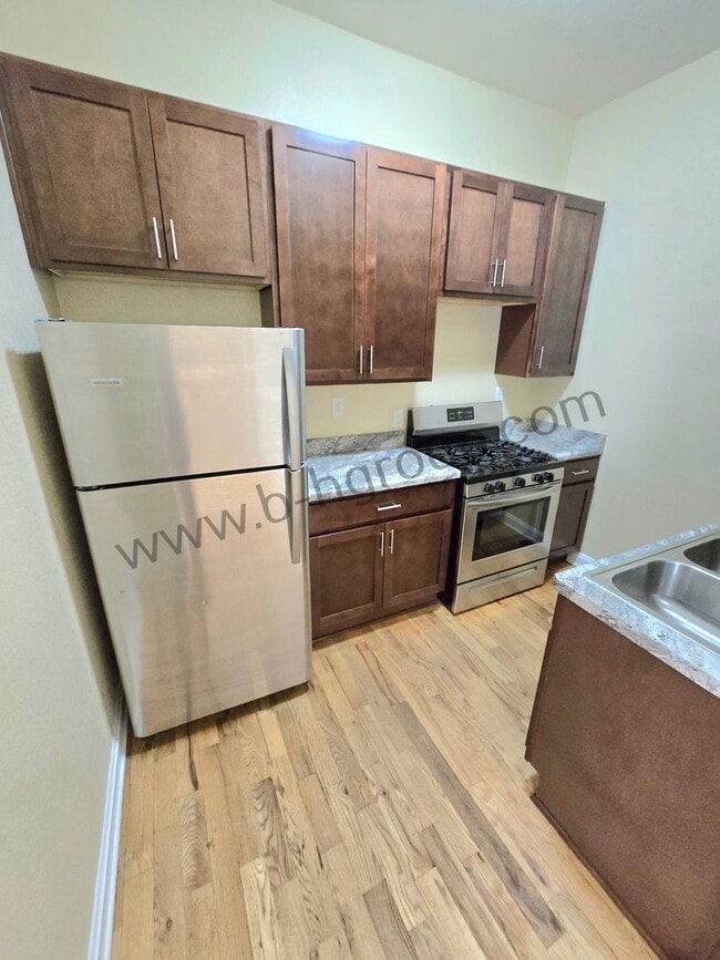 5714 7th Ave in Kenosha, WI - Building Photo - Building Photo