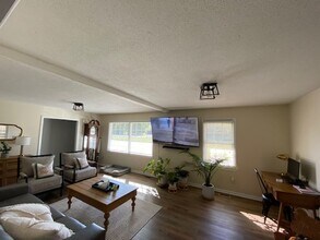 161 Hill Ln in Sneads Ferry, NC - Building Photo - Building Photo