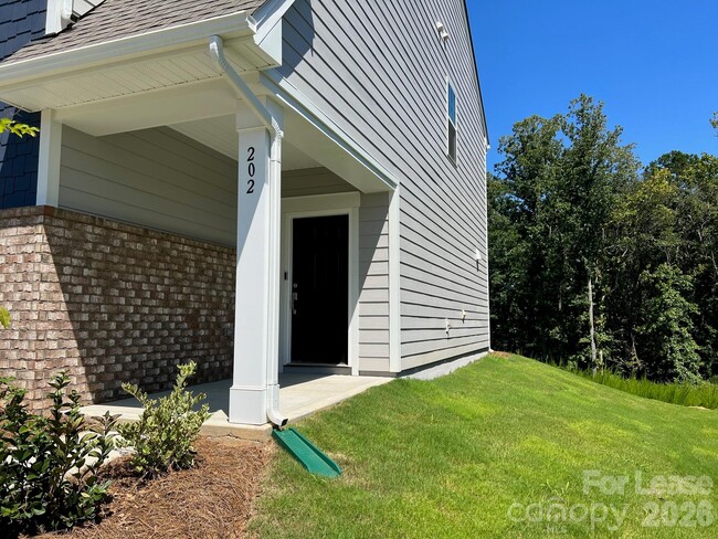 202 Tackle Box Dr in Troutman, NC - Building Photo - Building Photo