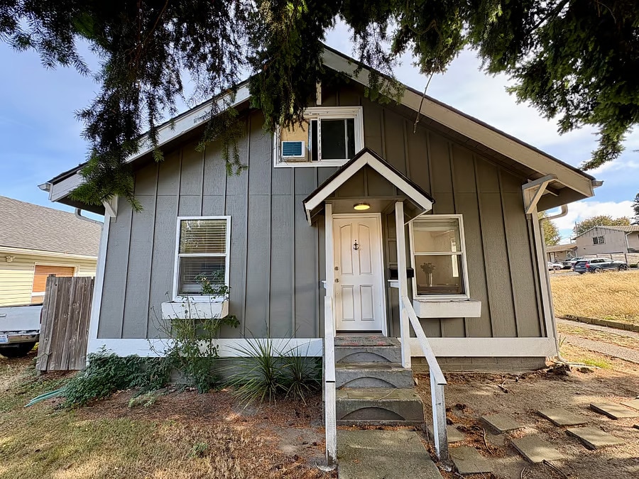 4755 N Pearl St in Tacoma, WA - Building Photo