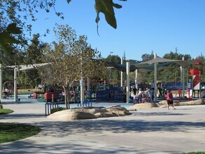 6534 Balboa Blvd in Los Angeles, CA - Building Photo - Building Photo