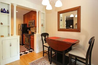 211 W Newton St in Boston, MA - Building Photo - Building Photo