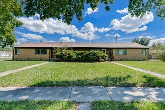 638 S Woodlawn Blvd in Wichita, KS - Building Photo - Building Photo