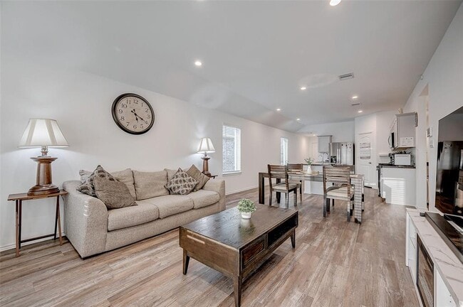 24307 Oriole Summit Dr in Spring, TX - Building Photo - Building Photo