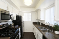 Craner Villa in North Hollywood, CA - Building Photo - Interior Photo