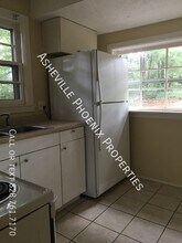 19 Dortch Ave in Asheville, NC - Building Photo - Building Photo