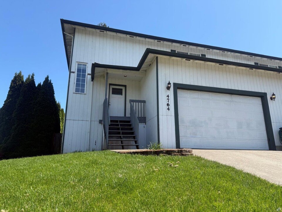 4764 Brandon Ct NE in Keizer, OR - Building Photo