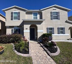 3412 Biltmore Way in Orange Park, FL - Building Photo