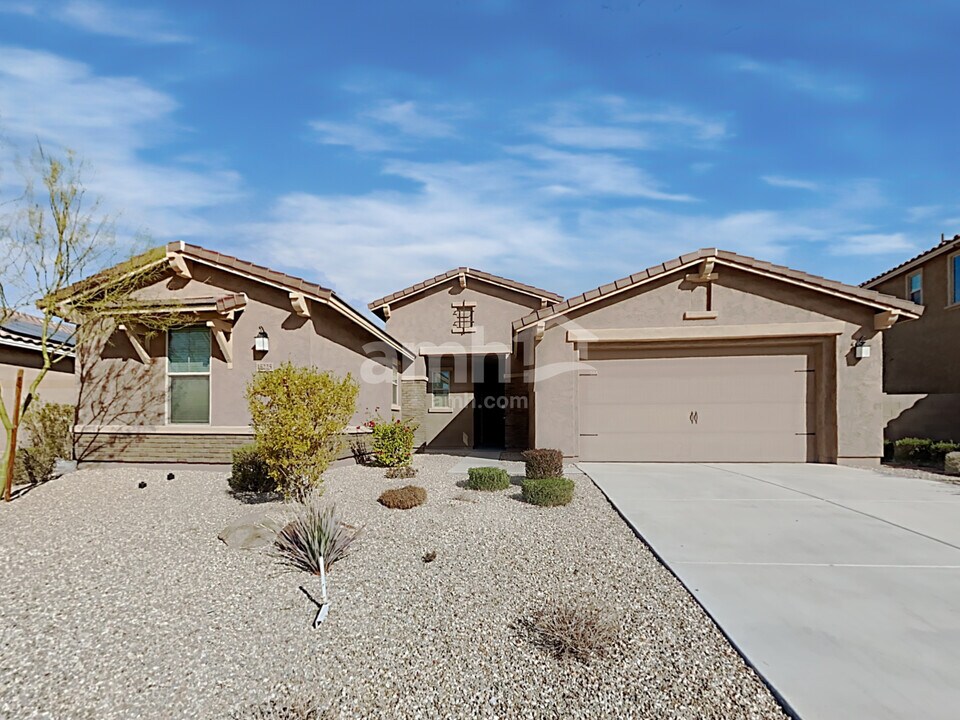 15225 S 182nd Ln in Goodyear, AZ - Foto de edificio