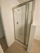 609 Elmhurst Ct in Kissimmee, FL - Building Photo