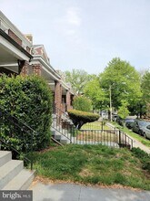 1618 D St NE in Washington, DC - Building Photo - Building Photo