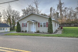 1801 Indian Ridge Rd-Unit -Indian Ridge, 1801 Unit 1 in Johnson City, TN - Building Photo - Building Photo