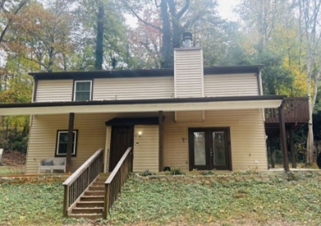 property at 316 Fairmont Dr