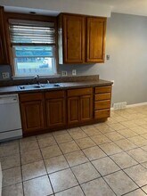 23935 Edward St in Dearborn, MI - Building Photo - Building Photo