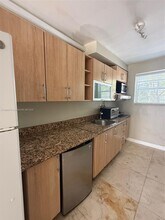 1685 Jefferson Ave in Miami Beach, FL - Foto de edificio - Building Photo