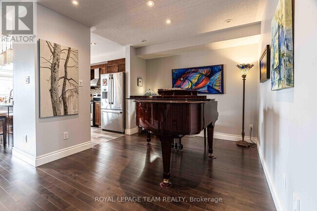 640 Pepperville Crescent in Ottawa, ON - Building Photo - Building Photo