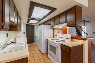 4853 E Euclid Ave in Phoenix, AZ - Building Photo - Building Photo