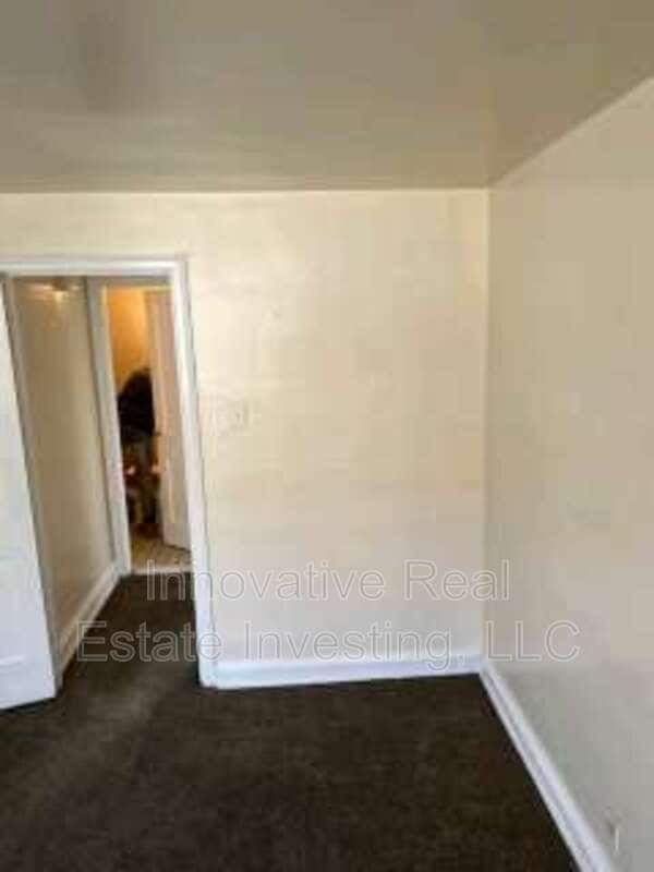 501 S Pleasant Pl in Philadelphia, PA - Building Photo - Building Photo