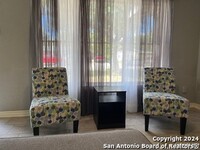 518 Dawnview Ln in San Antonio, TX - Foto de edificio - Building Photo