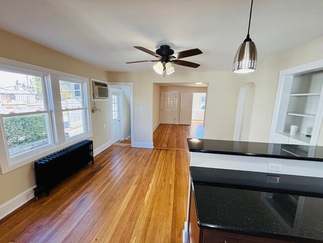 31 4th St in Glen Cove, NY - Building Photo - Building Photo