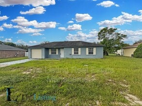 5653 Viburnum Ct in Polk City, FL - Building Photo - Building Photo