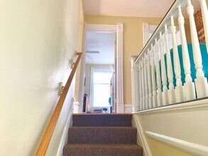 411 Paris Ave SE in Grand Rapids, MI - Building Photo - Building Photo