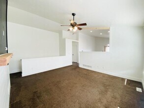 3142 Quaky Aspen Dr in Iona, ID - Building Photo - Building Photo