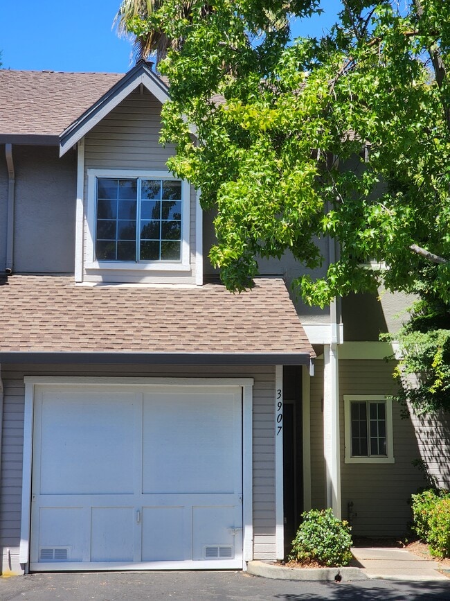 property at 3907 Vine St