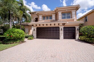 8801 Wellington View Dr in Royal Palm Beach, FL - Building Photo - Building Photo