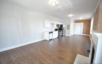 71 E Gates St, Unit 2 in Columbus, OH - Building Photo - Building Photo