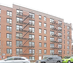 13438 Maple Ave in Flushing, NY - Building Photo - Building Photo