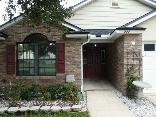 property at 955 Otter Creek Dr