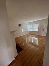 6546 Hazeltine Ave, Unit 6546 in Van Nuys, CA - Building Photo - Building Photo