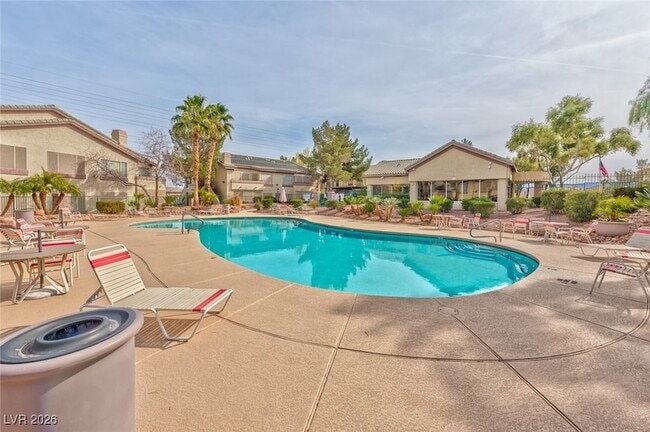 5710 E Tropicana Ave