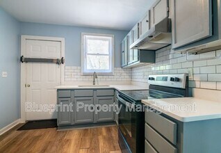 208 52nd Pl N in Birmingham, AL - Building Photo - Building Photo