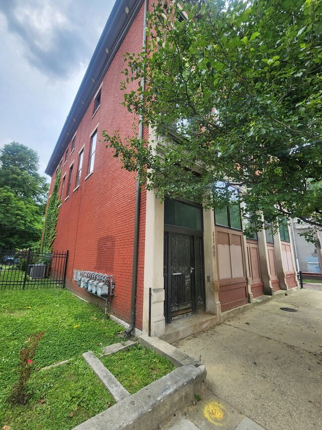 property at 114 St Catherine St