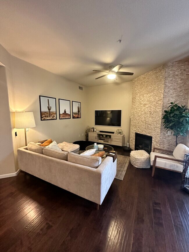 7027 N Scottsdale Rd Rentals in Scottsdale, AZ